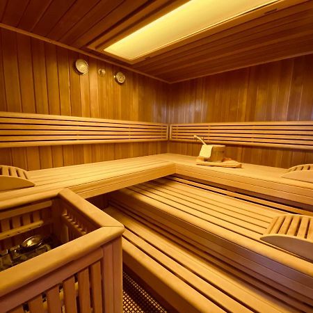Private Spa Mit Sauna Und Whirlpool Schrozberg Exterior photo